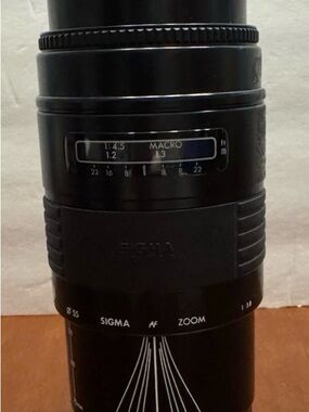 Sigma Beauty black AF Zoom Macro Camera Lens - Telephoto Zoom